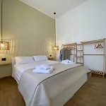 Stonehouse Oasis - * Sant Isidoro (Apulia)