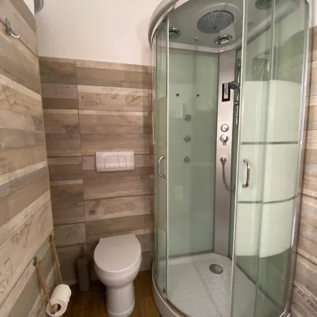 Vakantiehuis Stonehouse Oasis - *